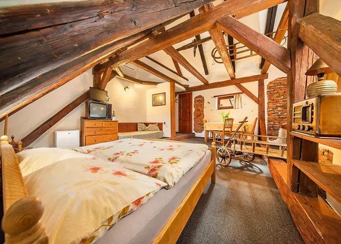 Blume - Adults Only 3* 체스키크룸로프